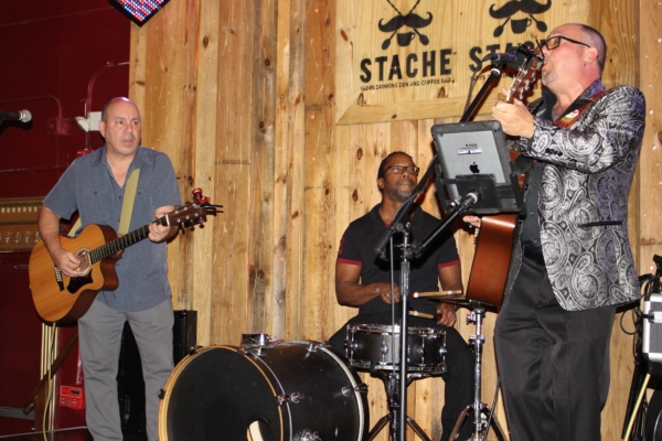 Gary and band at Stache March 20-2019